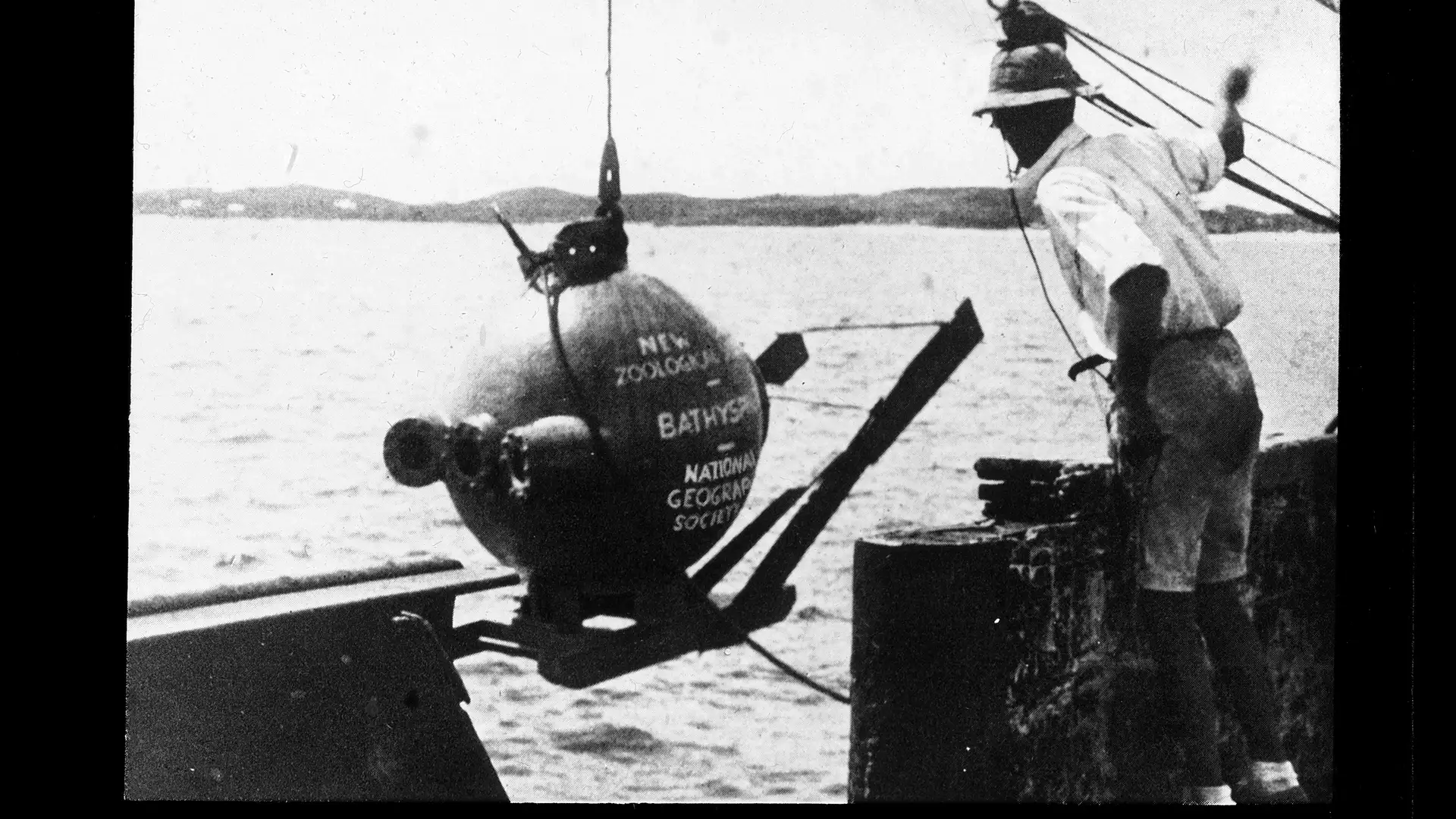 Eccentric Inventor Reveals Secrets of the Ocean